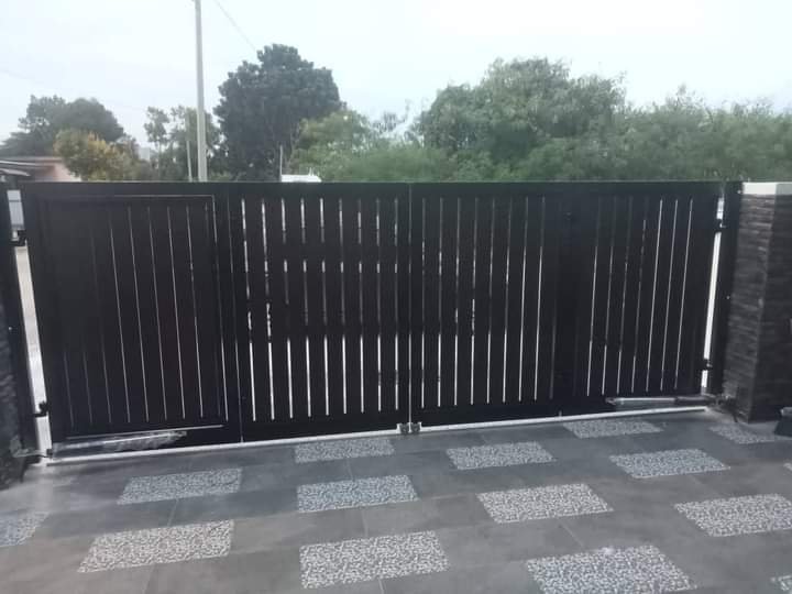 WhatsApp Image 2024-11-18 at 17.40.17 (1)